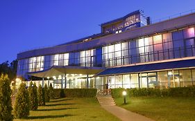 Bellevue Park Hotel Riga With Free Parking